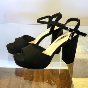 Black square toe block heeled sandals